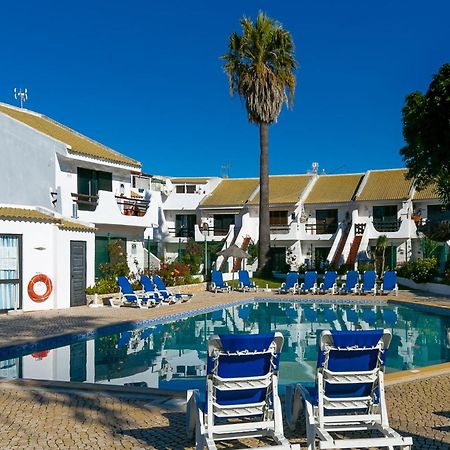 B12 - Pool And Sun Apartment Лагос Екстериор снимка