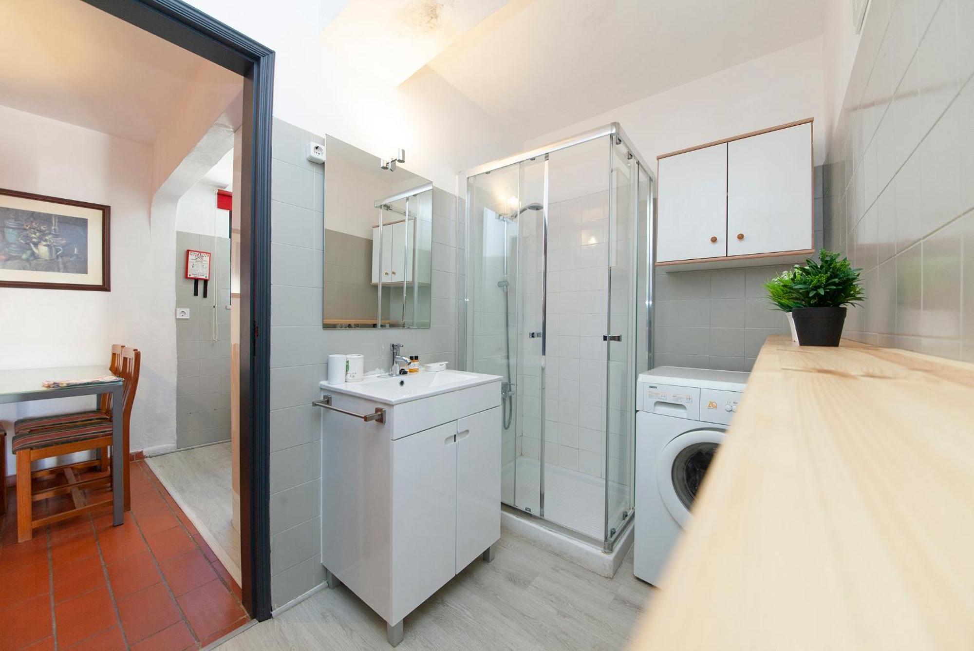 B12 - Pool And Sun Apartment Лагос Екстериор снимка